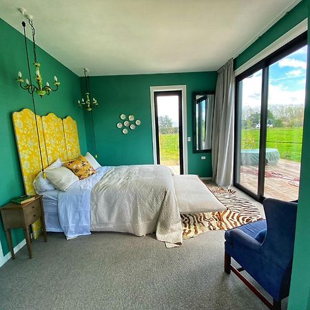 Stablehouse Garden Shed Villa Masterton Eksteriør bilde