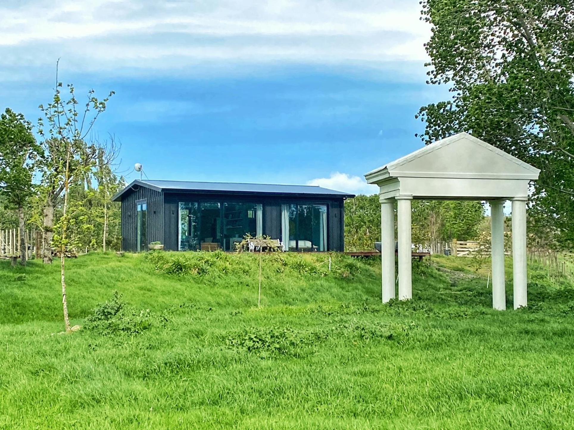 Stablehouse Garden Shed Villa Masterton Eksteriør bilde